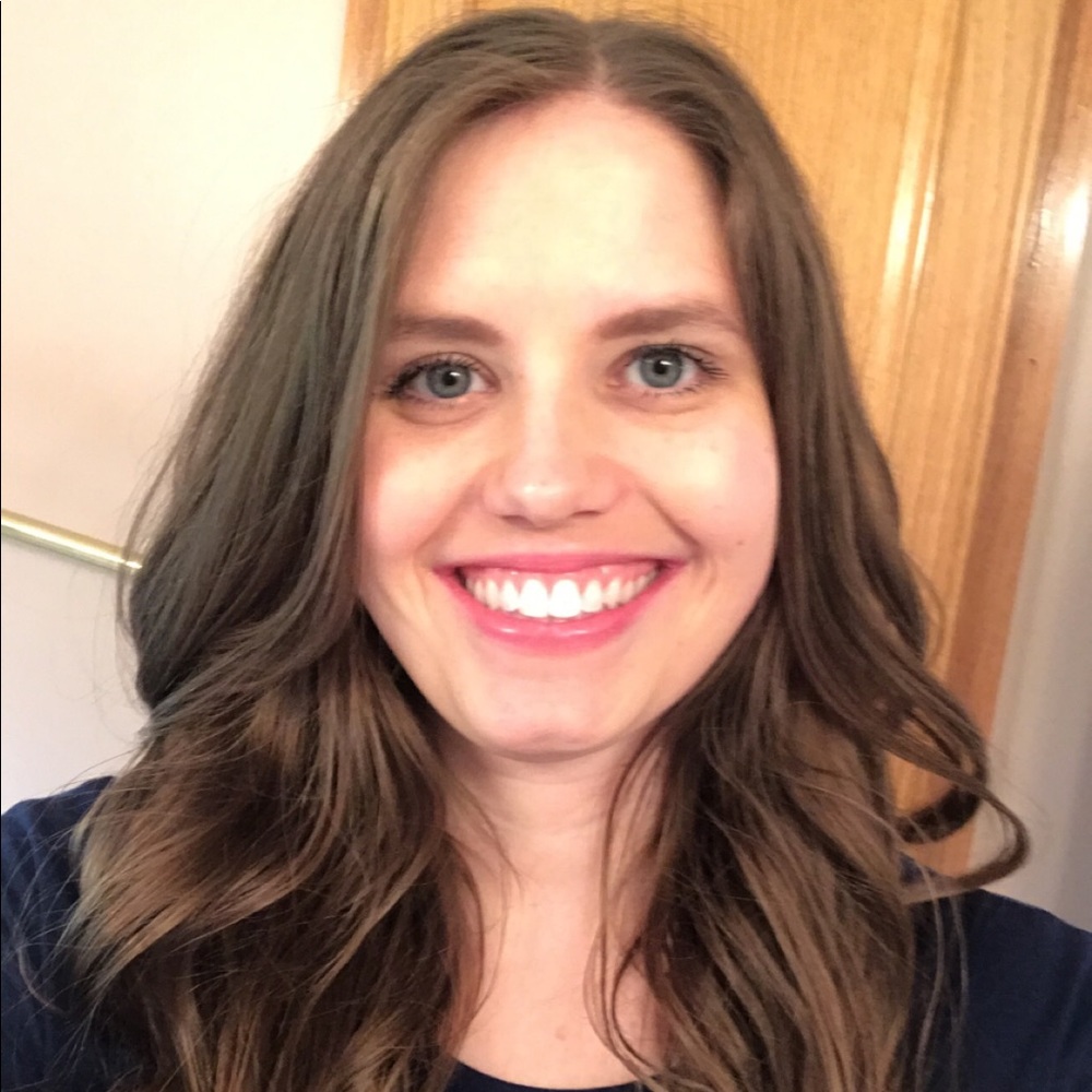 Meet your Posher, Kayla